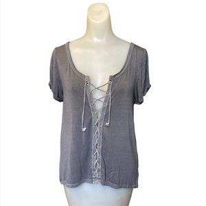 EUC AEO Soft & Sexy Gray Distressed Cross Tied Tee Size Medium